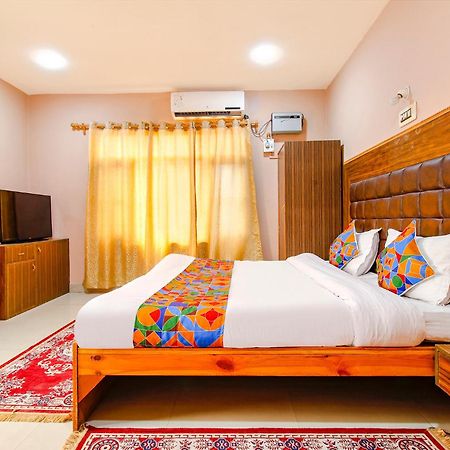 Fabhotel Grand Comforts Haidarpur エクステリア 写真