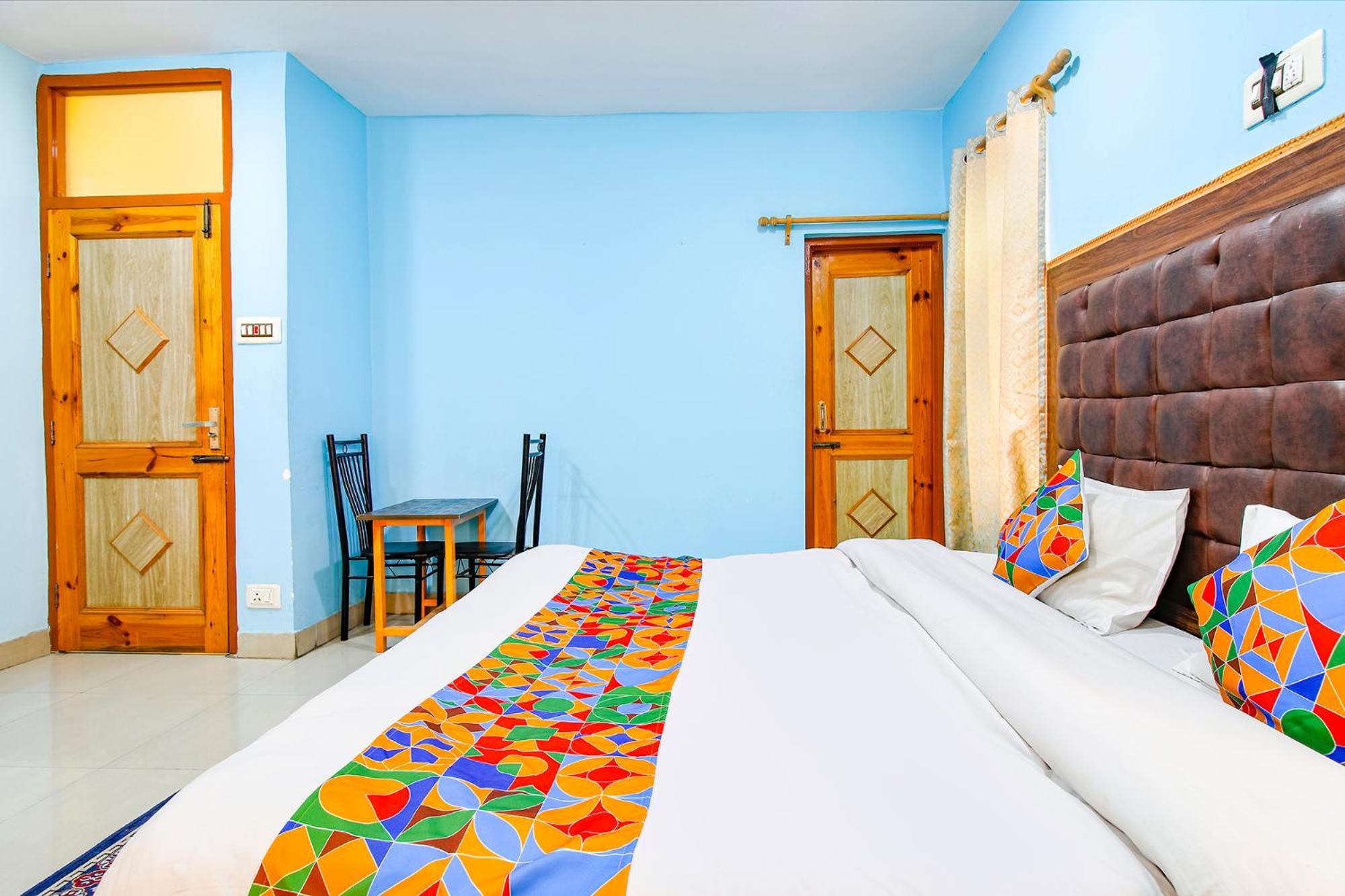 Fabhotel Grand Comforts Haidarpur エクステリア 写真