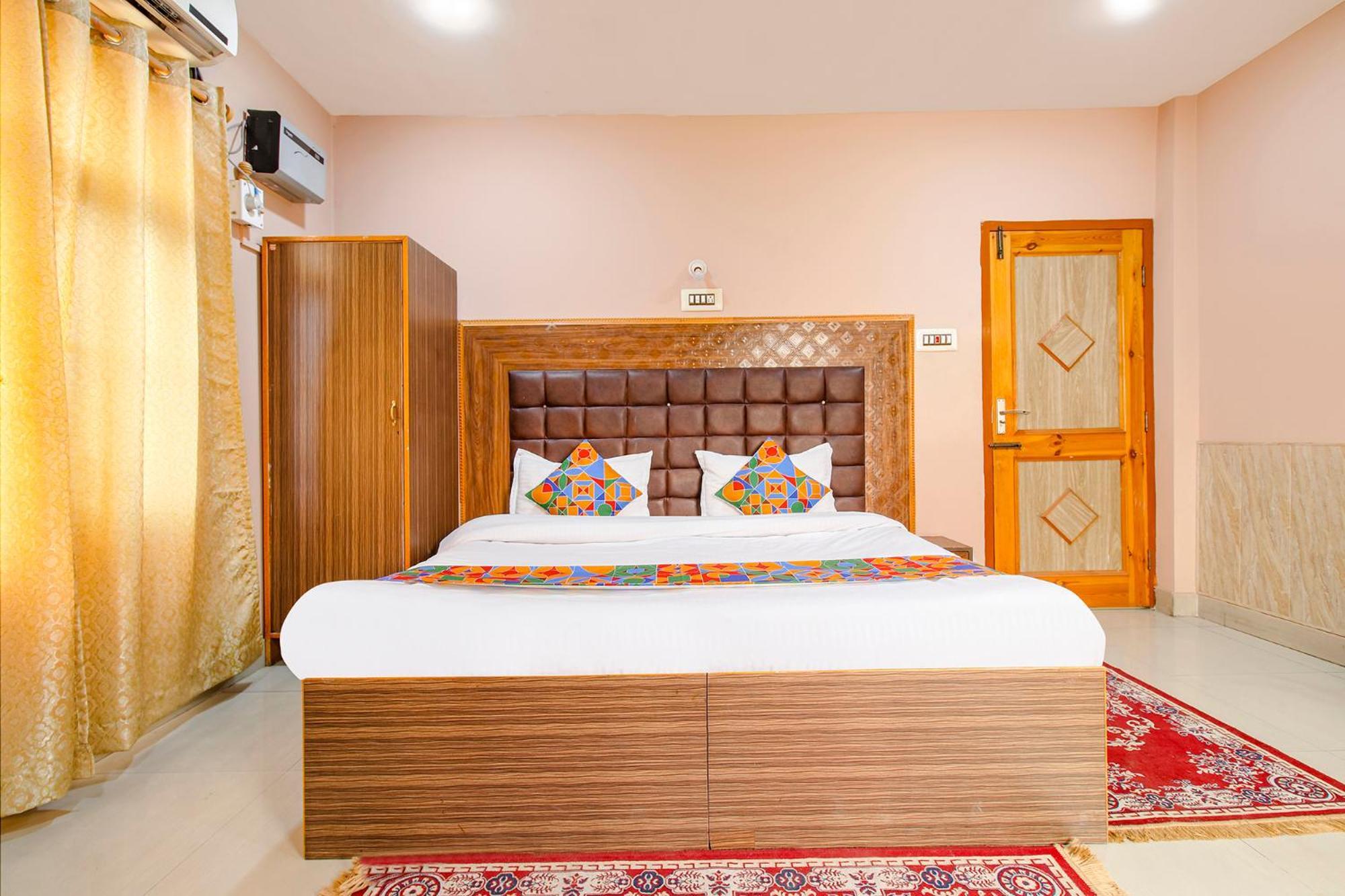 Fabhotel Grand Comforts Haidarpur エクステリア 写真