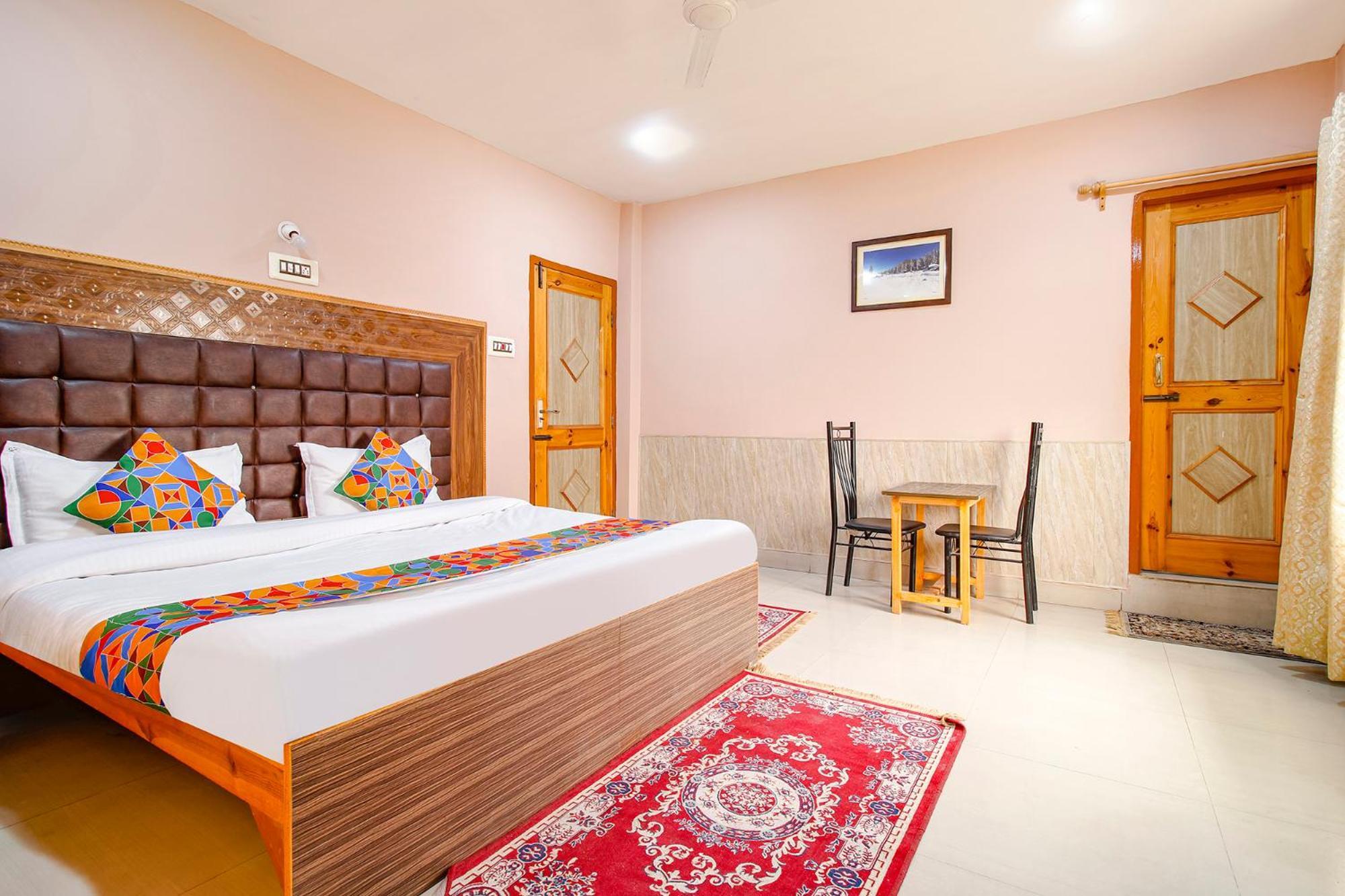 Fabhotel Grand Comforts Haidarpur エクステリア 写真