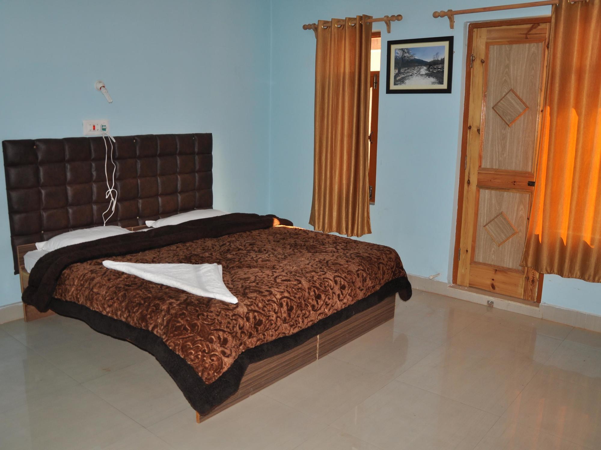 Fabhotel Grand Comforts Haidarpur エクステリア 写真