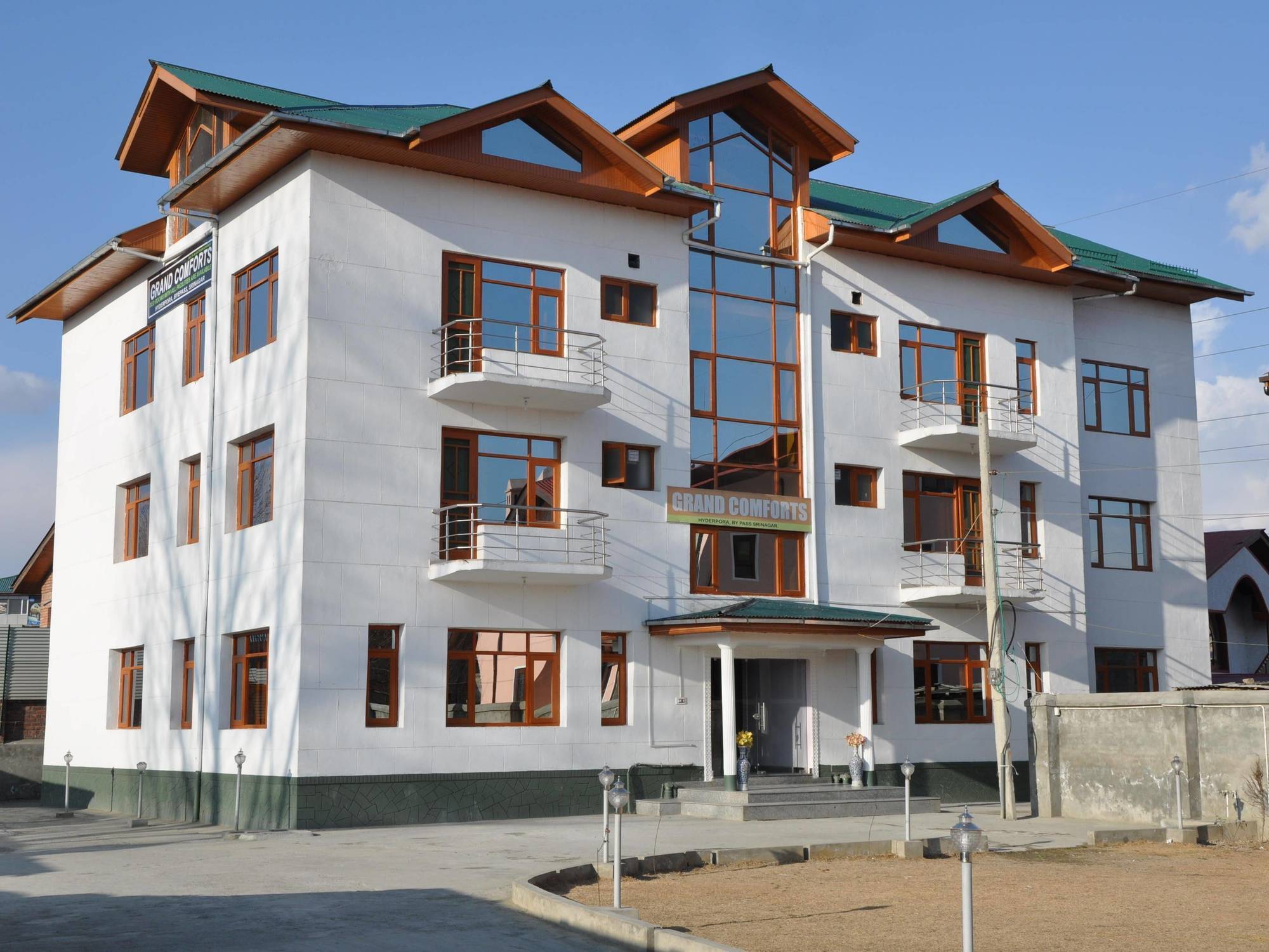 Fabhotel Grand Comforts Haidarpur エクステリア 写真